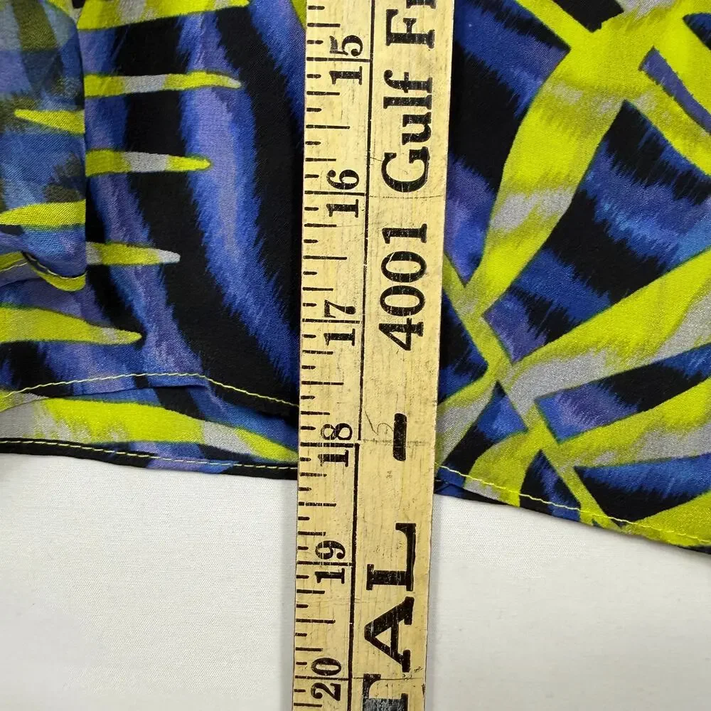 Guess by Marciano cropped chiffon Hawaiian print blouse vacation resort top Sz S - Picture 9 of 9